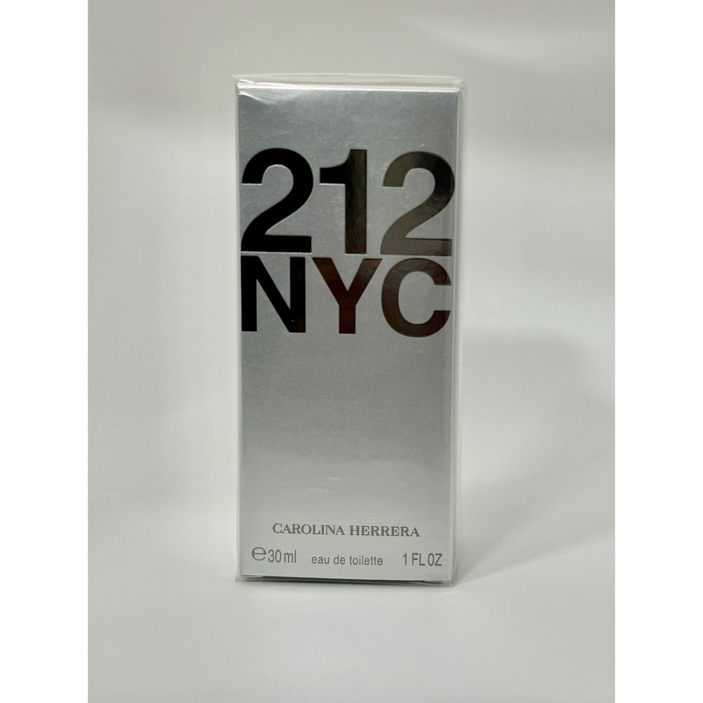 Carolina Herrera 212 NYC Eau de Toilette 30ml