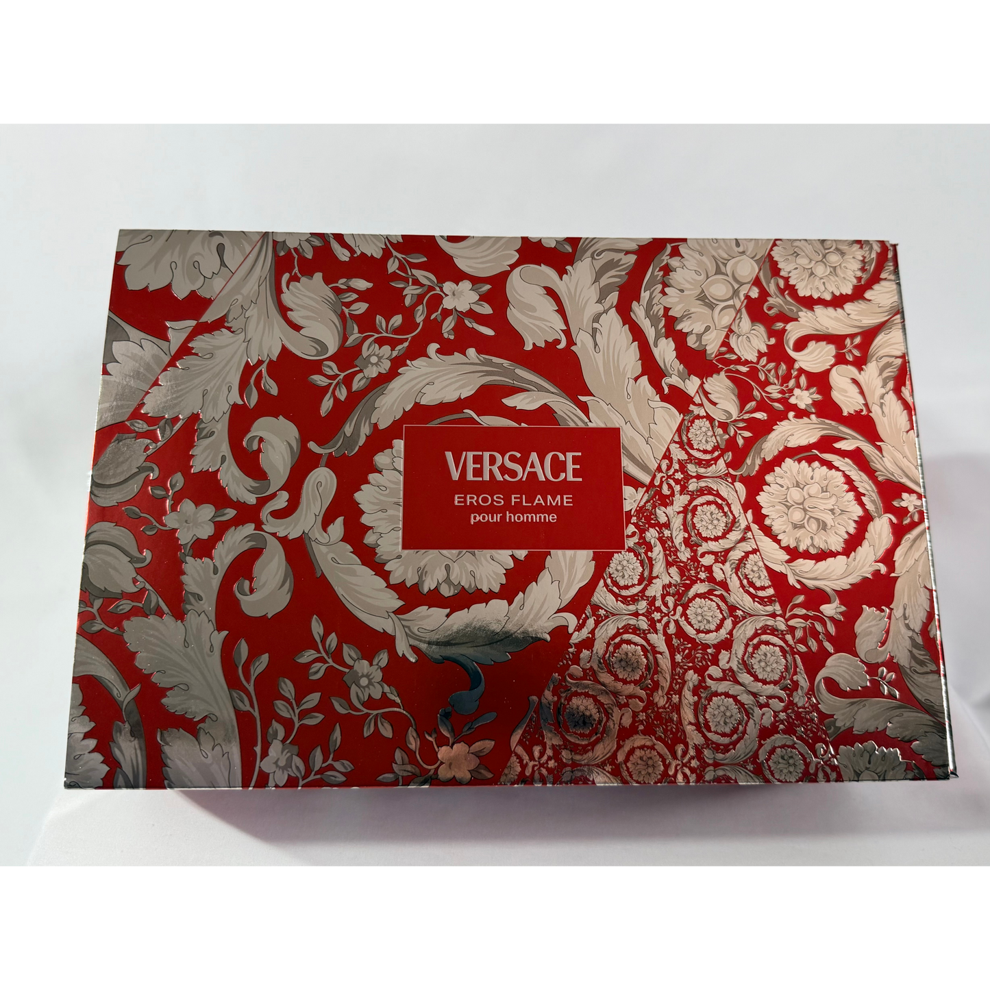Versace Eros Flame Eau de Parfum Gift Set 100ml / 10ml / Toiletry Bag